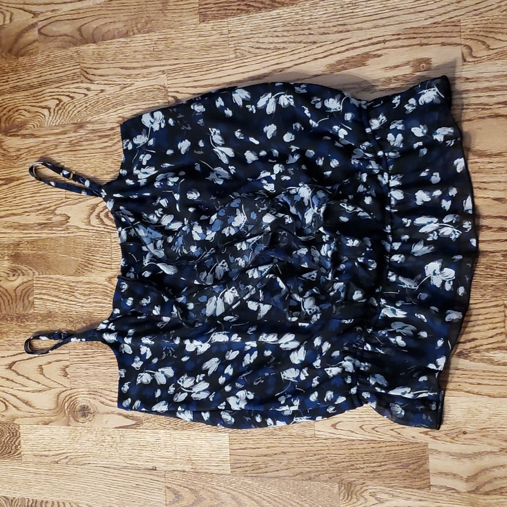 (10) Ricki's Floral Print Tank Top Flattering Loose Fit Casual Weekend Getaway